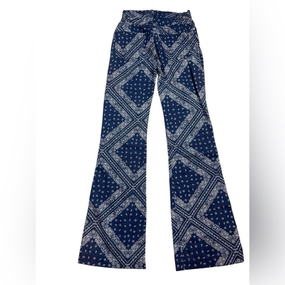 Revice NWT LaLa Land High Rise Flare Jeans Bandana Patchwork Print. Size 26 - Picture 2 of 11